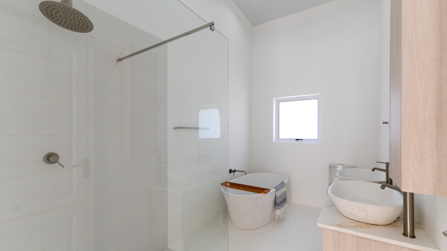 3 Bedroom Property for Sale in Hersham Western Cape